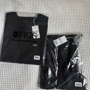 Figs Black Scrub Top & Pants Set